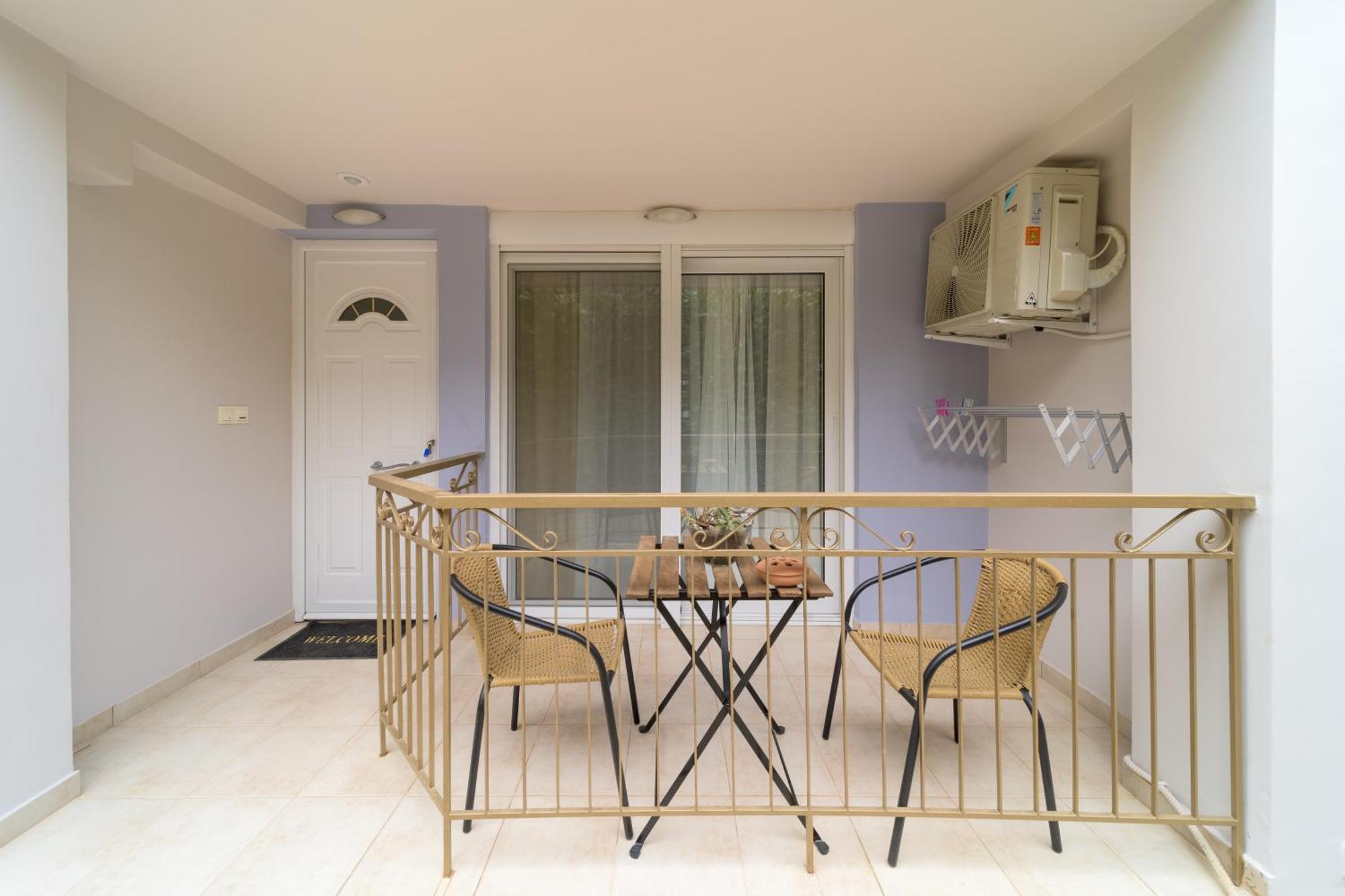 Cactus - Blooming Garden Apartments Kalamata Exterior foto